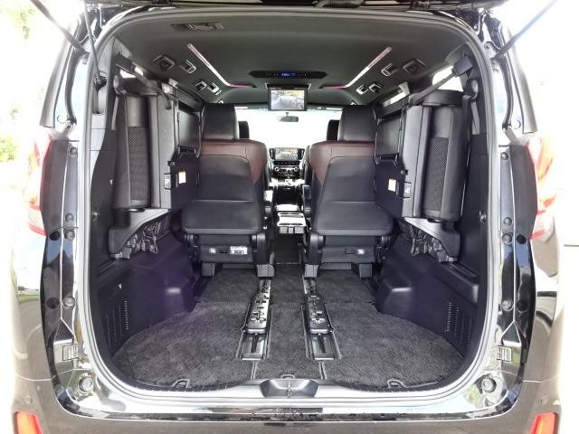 0303564A30260910W00114.jpg