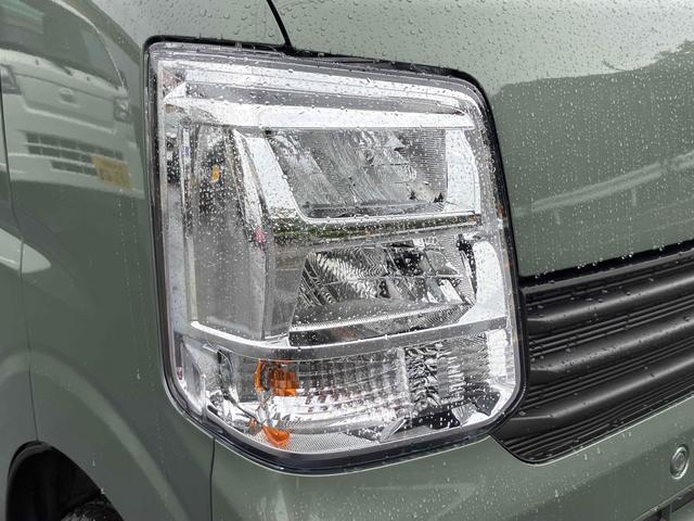 0805280A30260703W00117.jpg