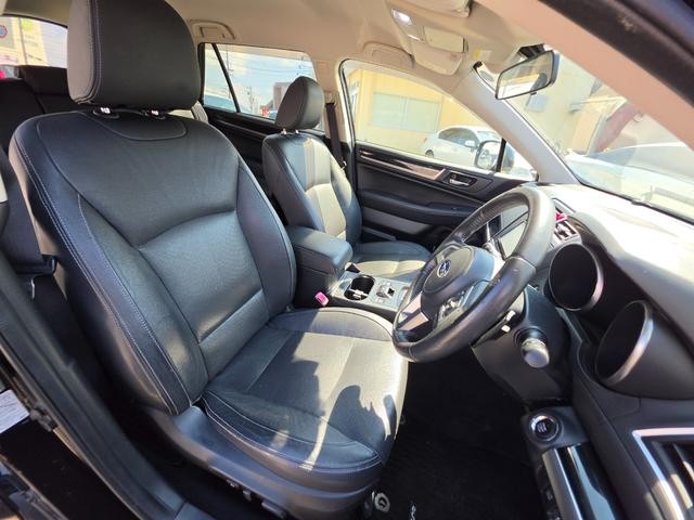 0209345A30260924W00205.jpg