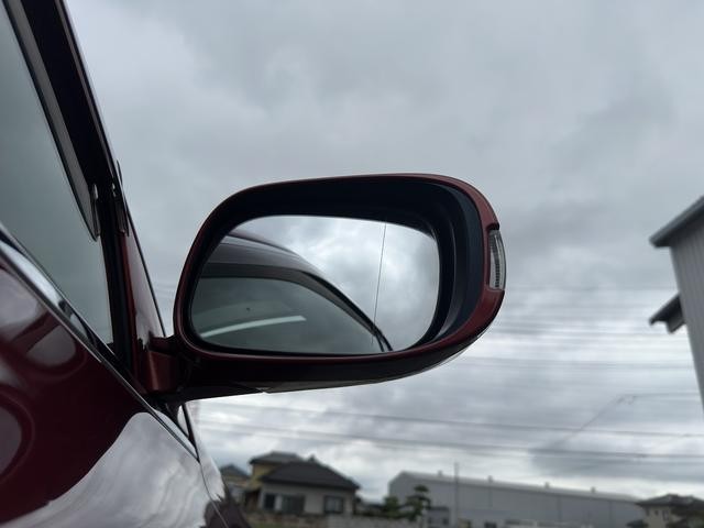 0541796A30260911W00118.jpg