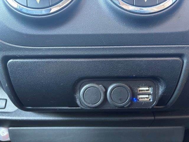 fac5442c37887ba2f37263dd990dab85.jpg