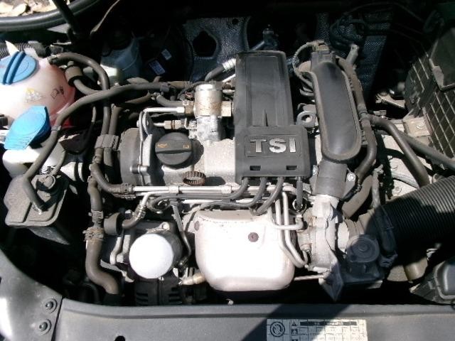 0510254A30260927W00112.jpg