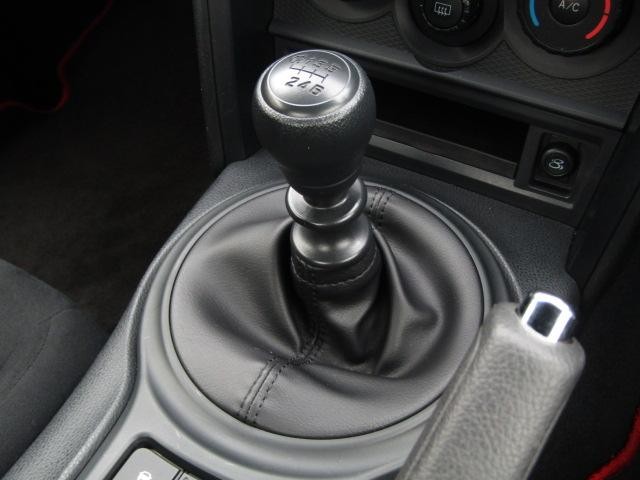 0506241A30261004W00805.jpg