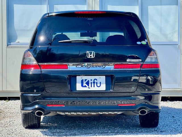 0541970A30260701W00906.jpg