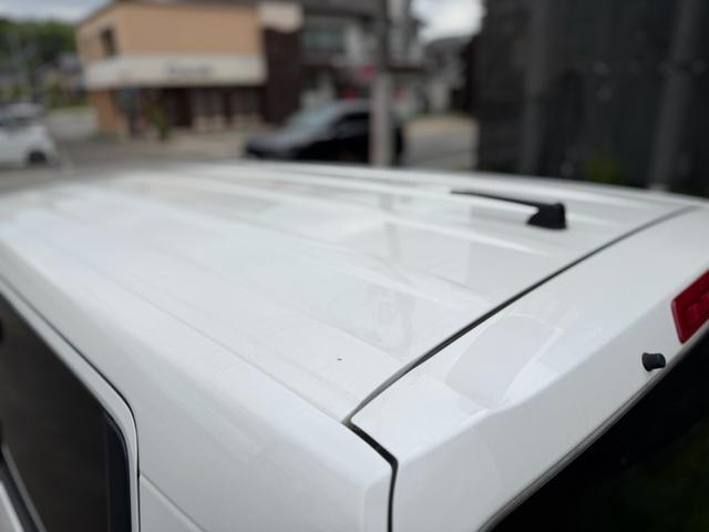 0701844A30260427W00212.jpg