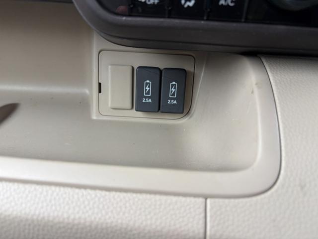 0302453A30260521W00411.jpg
