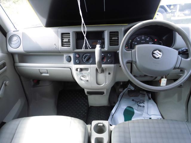 0803431A30260508W00109.jpg