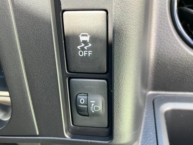 0500054A30260916W00614.jpg