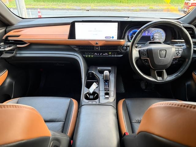 0708934A30260901W00203.jpg