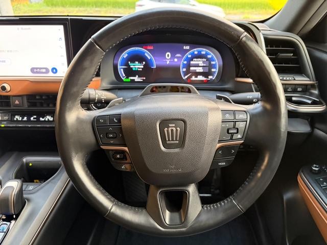 0708934A30260901W00205.jpg