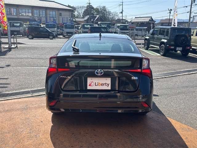 ddd58f98631f8578b4d8d3e22e561f51.jpg