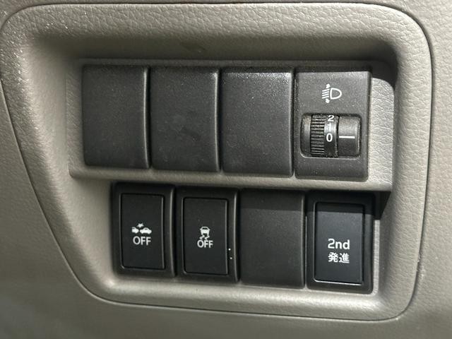 0720034A30260919W00107.jpg