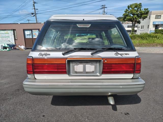 0803424A30250719W00104.jpg