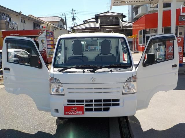 1000923A30260510W00109.jpg