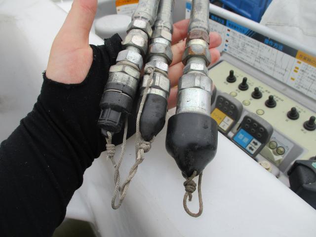 24341288_carP_l_18.jpg