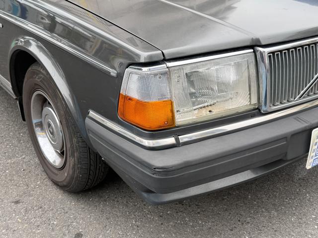 9571870A30260531W00111.jpg