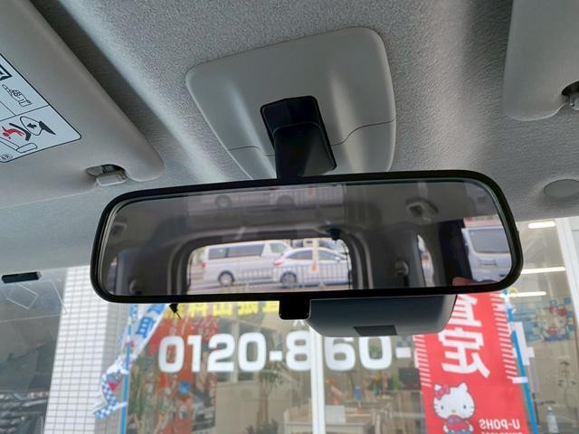 0708915A30260719W00219.jpg