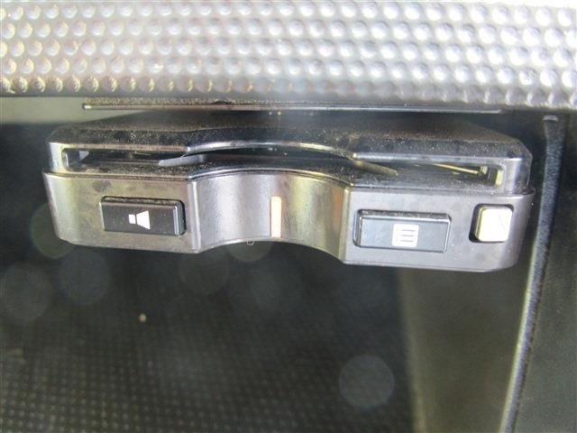 bbfc4c4526af6fdfa16a59c0f0a7e5e5.jpg
