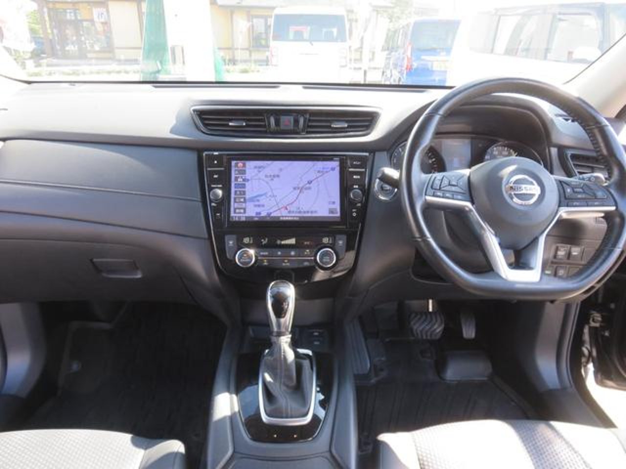 2021 Nissan Xtrail, photo 2 of 2