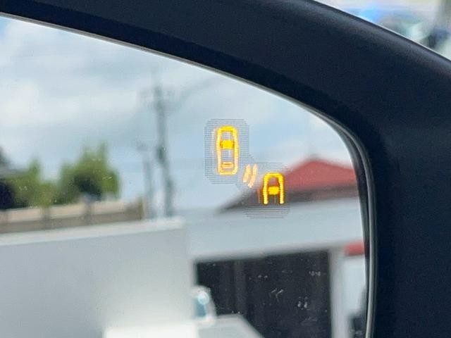 1000997A30260804W00210.jpg