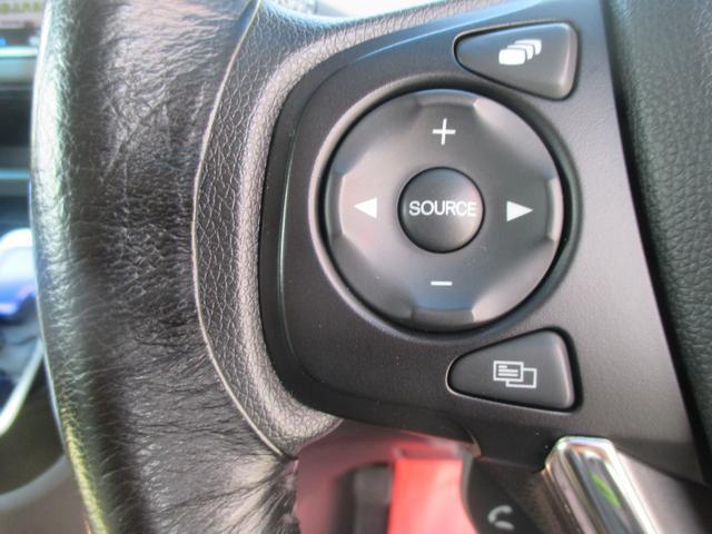 0902252A30260612W00104.jpg
