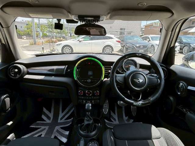 1f3439b92cf3c83ad2b69e96a79b9585.jpg