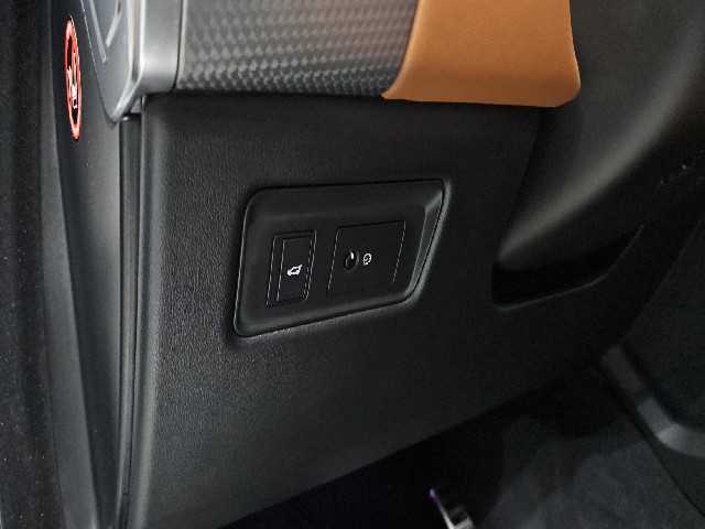 044e31bb7edc1c57e261f1a8951f780e.jpeg