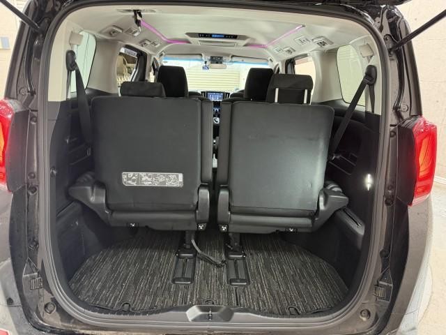 0501008A20260920G00510.jpg