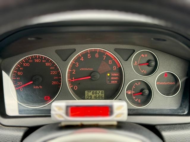 0541683A30260705W00113.jpg