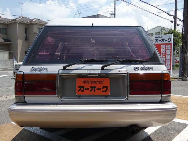 0710176A30260720W00112.jpg