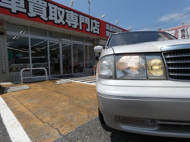 0710176A30260720W00116.jpg
