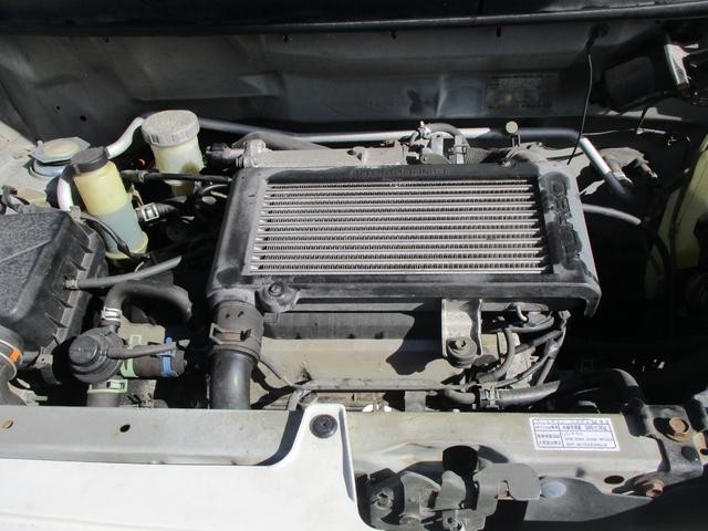 1001463A30260808W00216.jpg