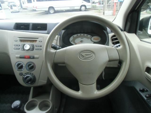 0560140A30260627W00115.jpg