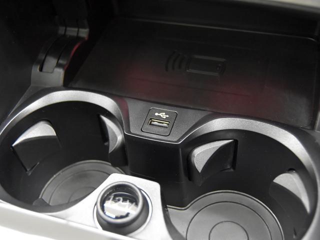 9200363A30260426W00718.jpg