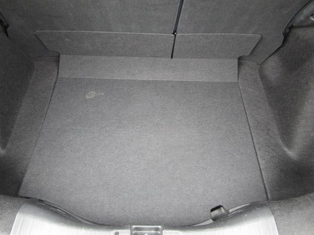 0550837A30260621W00112.jpg