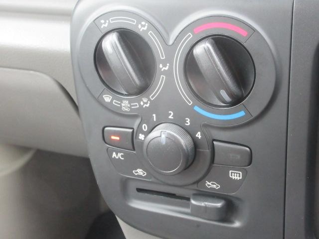 0900731A30260802W00113.jpg