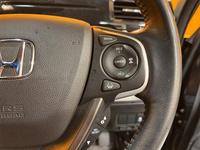 0704454A30260929W01808.jpg