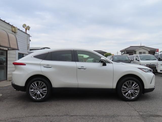 0541379A30261004W00116.jpg