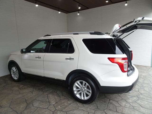 0551070A30260803W00110.jpg