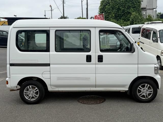 0551096A30260731W00103.jpg