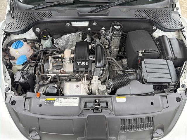 0541891A30260807W00117.jpg