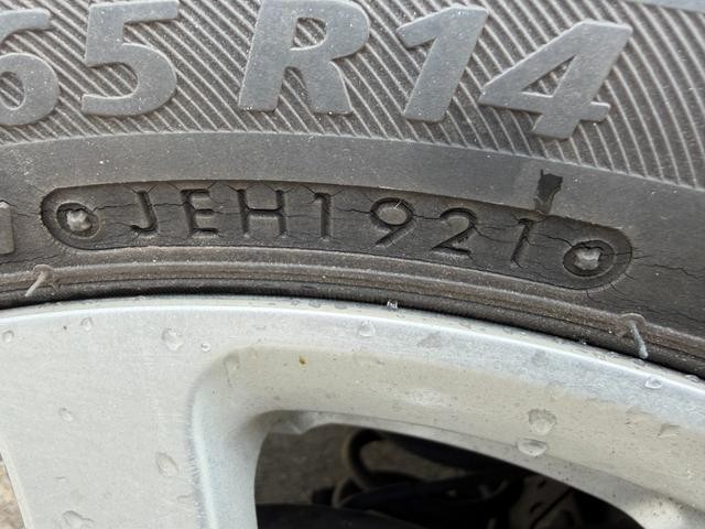 0520361A30260406W00108.jpg