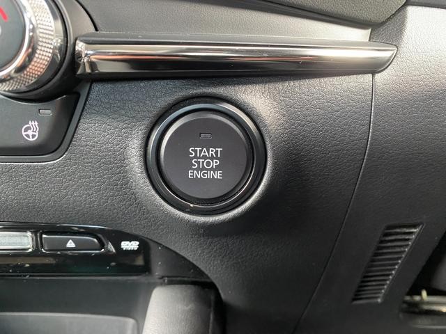 0730062A30260918W00219.jpg