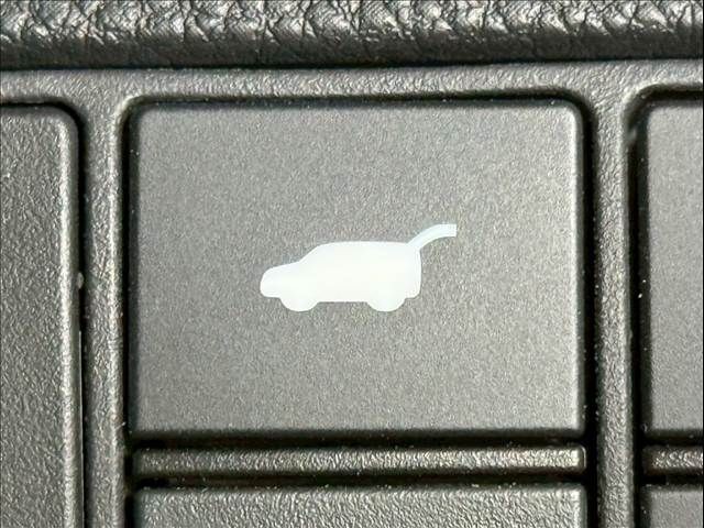 a25e70ad5d0481a4e544bcd97c3a3160.jpg