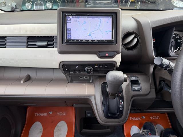 1101883A30260521W00818.jpg