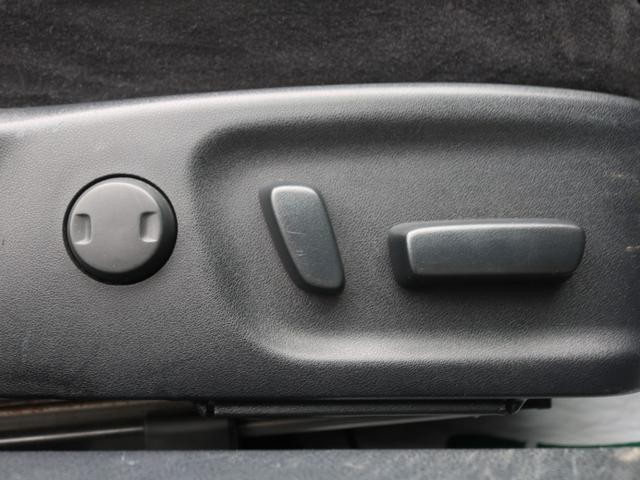 0509625A30260923W00305.jpg