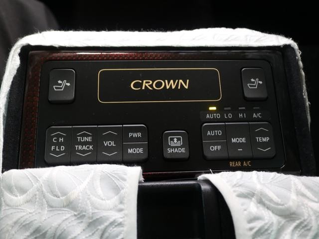 0509625A30260923W00309.jpg