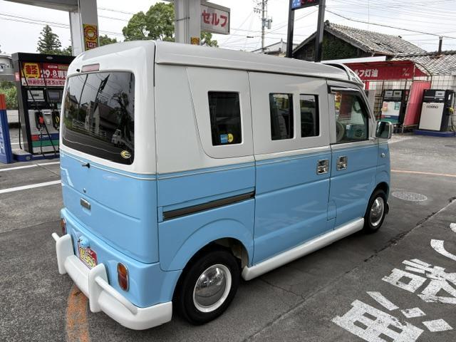 0610249A30260702W00114.jpg