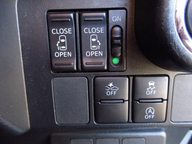 0551542A30261010W00619.jpg