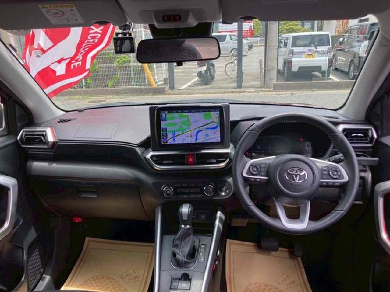 2023 Toyota Raize, photo 2 of 2